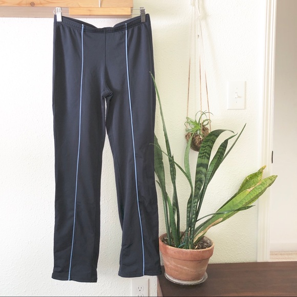 Nike Dry Fit joggers - Picture 1 of 8